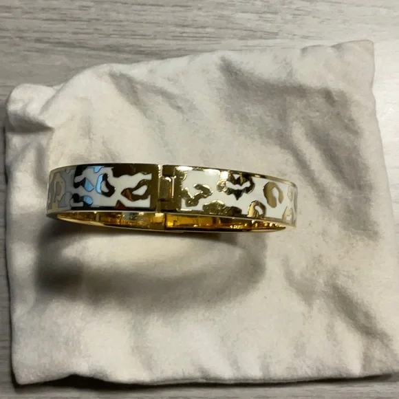 Kate Spade New York Changing Spots Hinge Bracelet Cream Gold- Rare - Picture 11 of 16